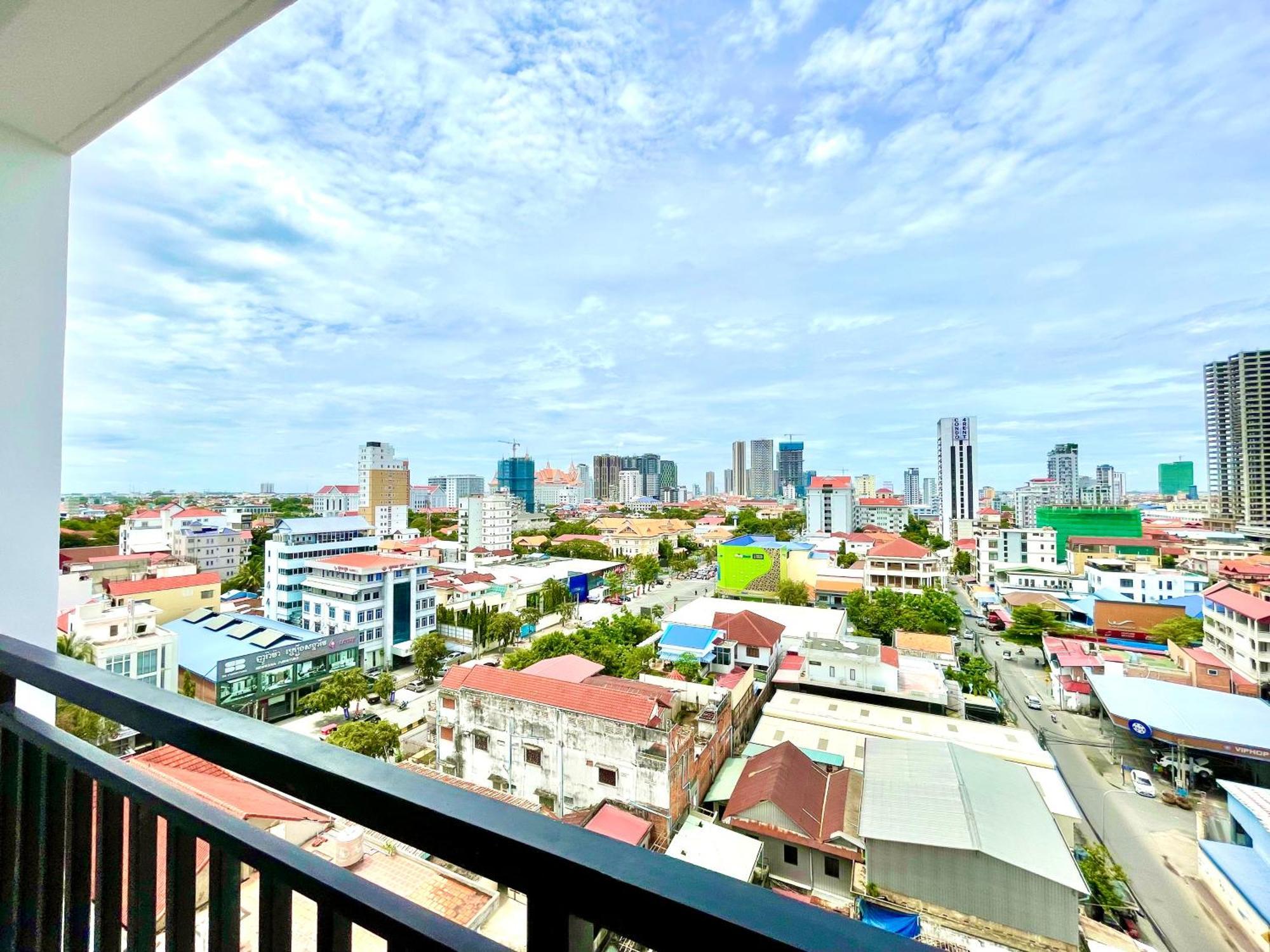 Real Hope Apartments Phnom Penh - Free Laundry Bagian luar foto